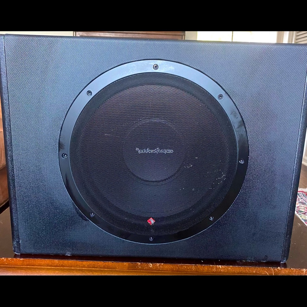 Rockford Fosgate Punch P300-12 12" Powered Subwoofer